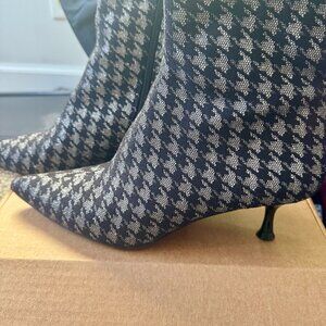 Betsey Johnson Black/Silver Houndstooth Bootie with Kitten Heal